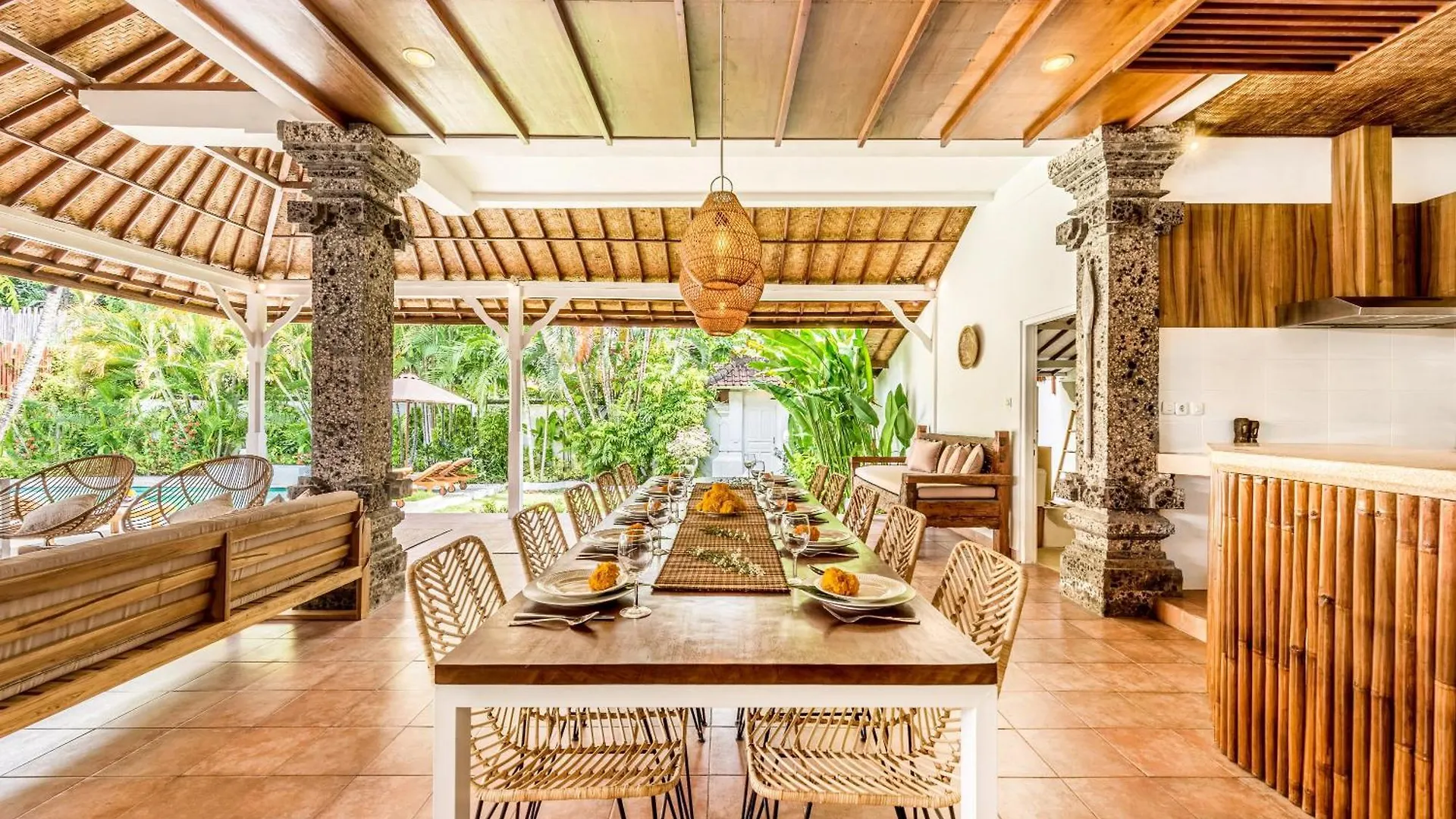 Villa Berlin - Private 6 Bdr Villa In Seminyak With Pool And Garden