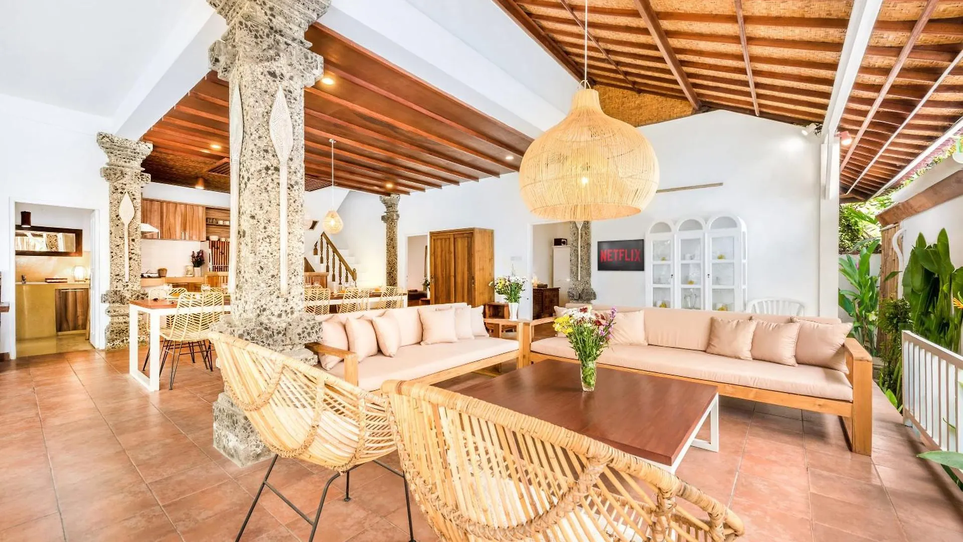 Villa Berlin - Private 6 Bdr Villa In Seminyak With Pool And Garden