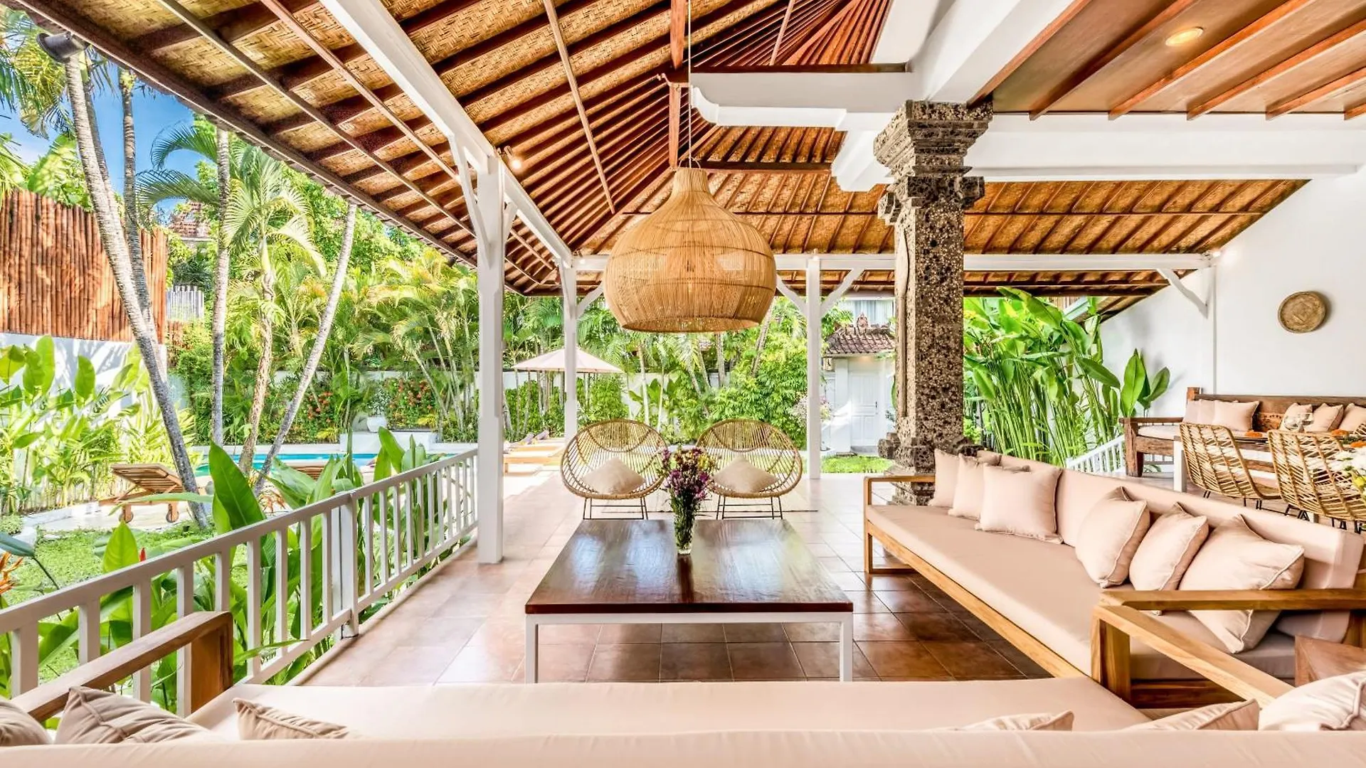 Villa Berlin - Private 6 Bdr Villa In Seminyak With Pool And Garden